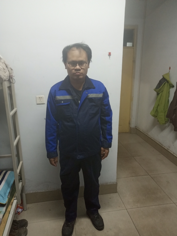 黄俊的第一张照片--长沙相亲服务中心