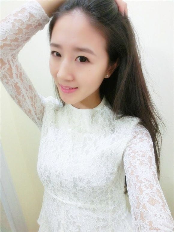 初久与歌的第一张照片--长沙相亲服务中心