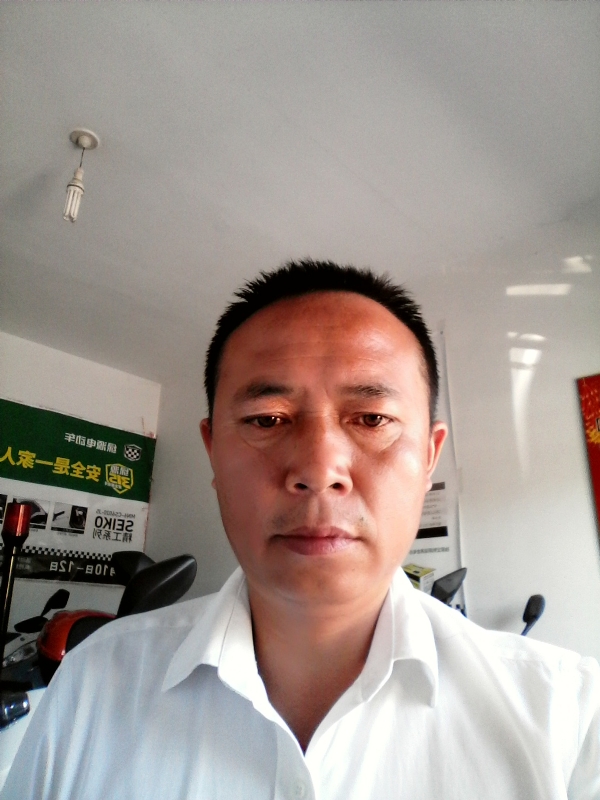 左手的第一张照片--长沙相亲服务中心