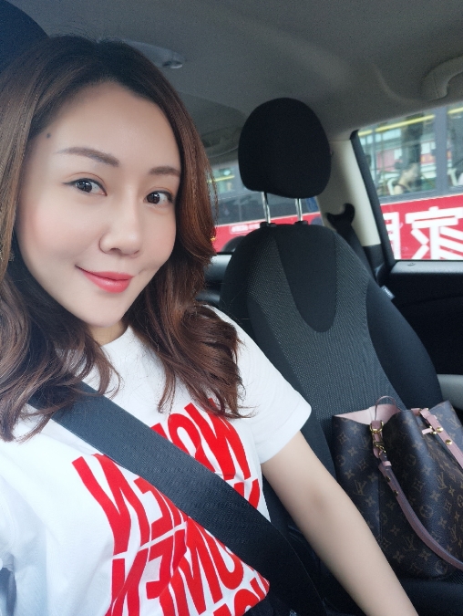 娜娜的第二张照片--长沙相亲服务中心