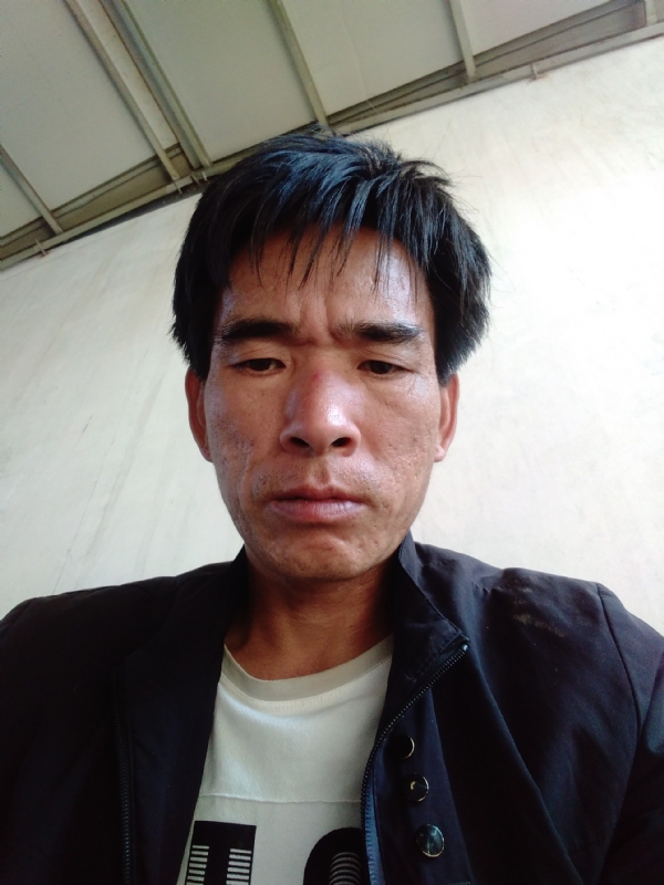 项斌的第一张照片--长沙相亲服务中心