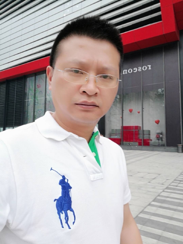 硬汉的第一张照片--长沙相亲服务中心