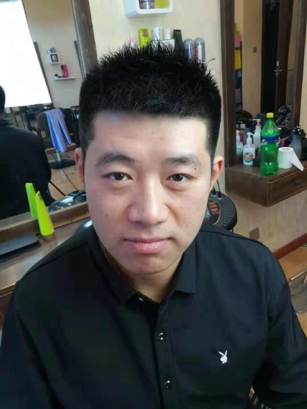 丹东风雨的第一张照片--长沙相亲服务中心