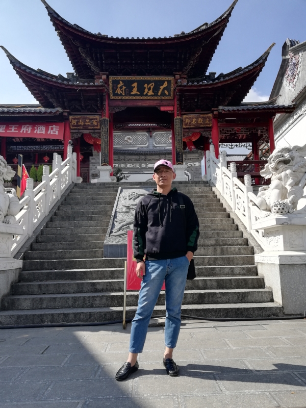 旧事离人的第一张照片--长沙相亲服务中心