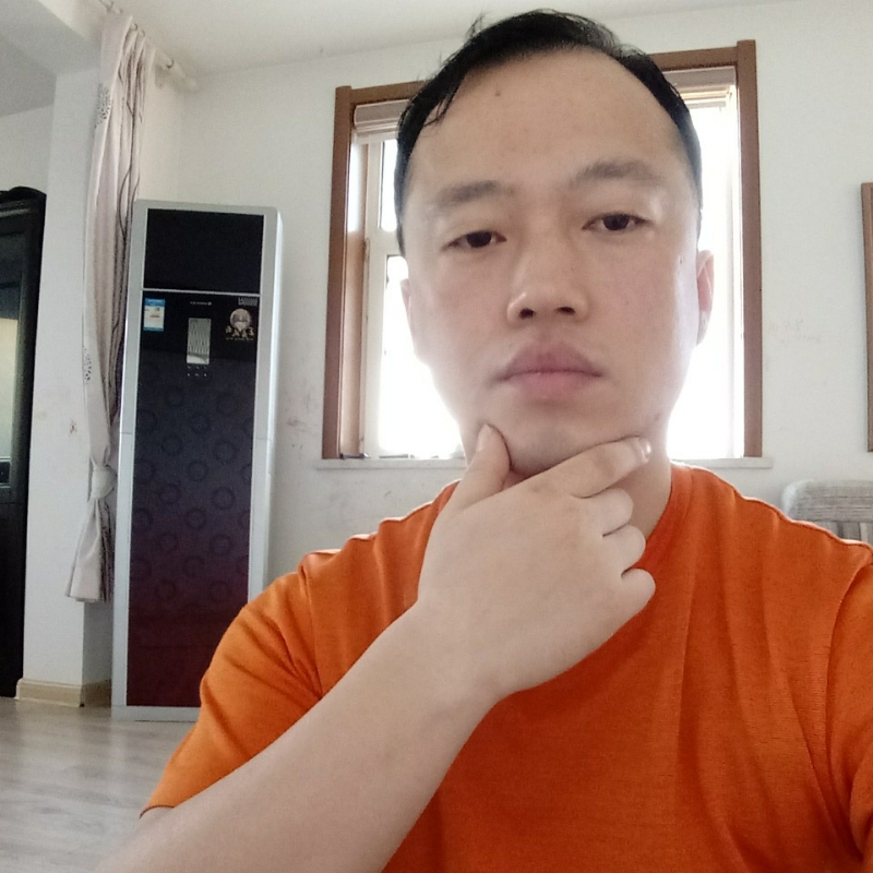 爱热闹的人的第一张照片--长沙相亲服务中心