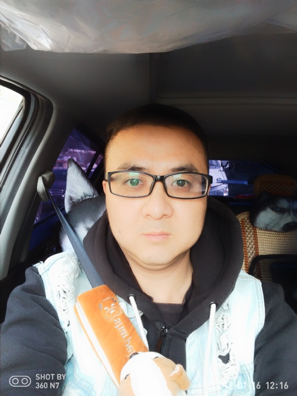 香烟最懂男人心的第一张照片--长沙相亲服务中心