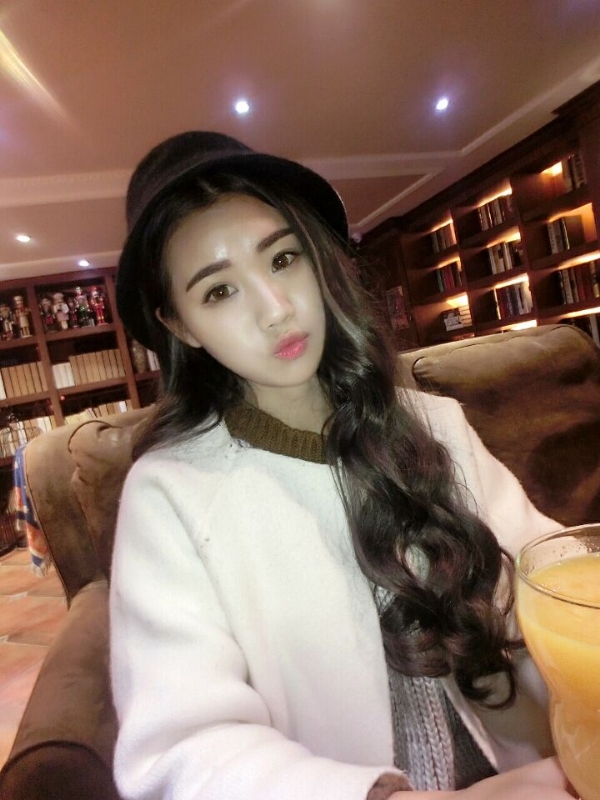 气质小妹的第三张照片--长沙相亲服务中心