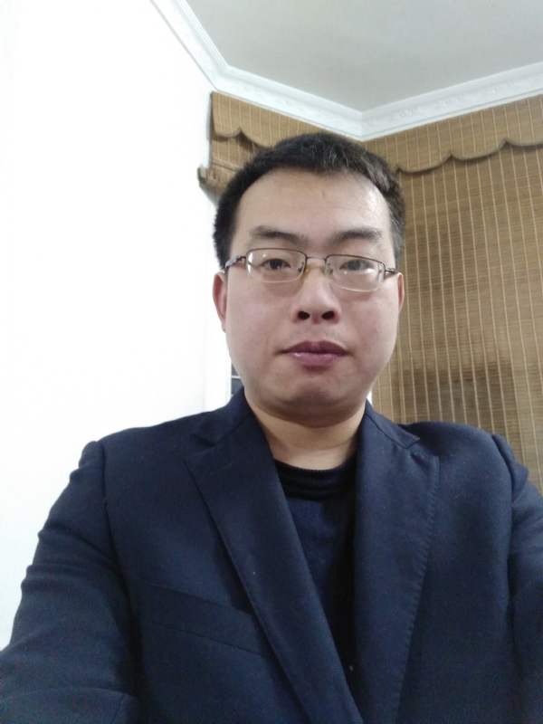 简单爱的第一张照片--长沙相亲服务中心