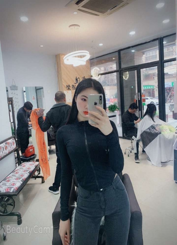 婷婷的第四张照片--长沙相亲服务中心