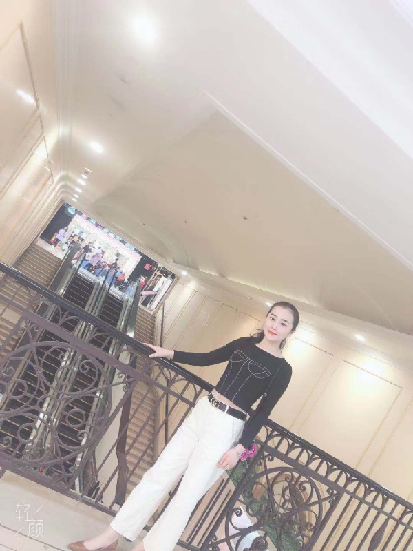 时光浅夏的第四张照片--长沙相亲服务中心