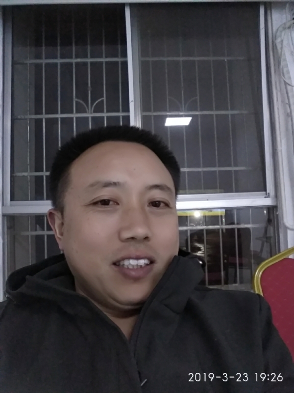 yunbo的第一张照片--长沙相亲服务中心