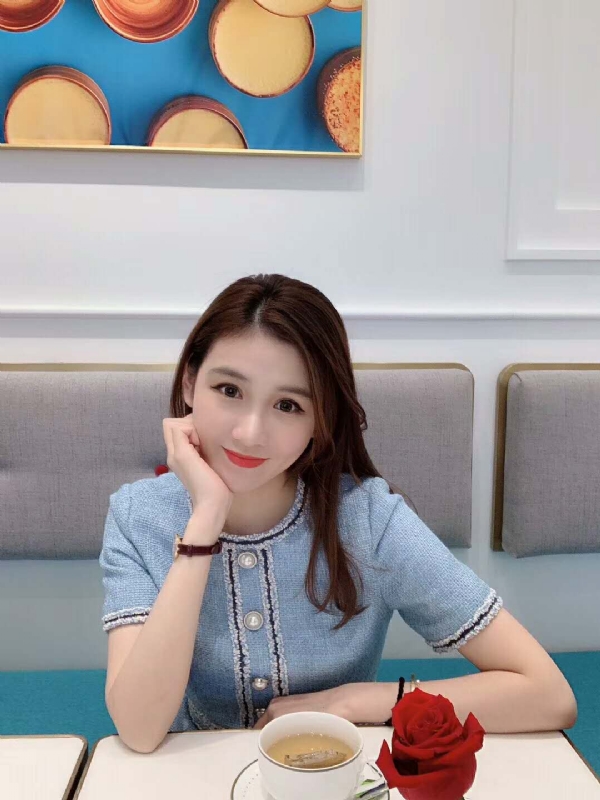 Emily的第二张照片--长沙相亲服务中心