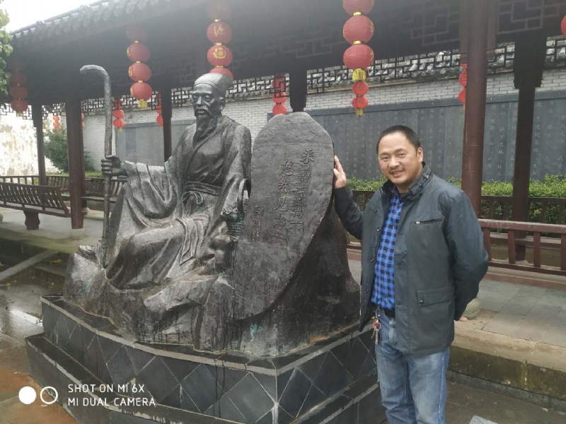 王鑫的第一张照片--长沙相亲服务中心