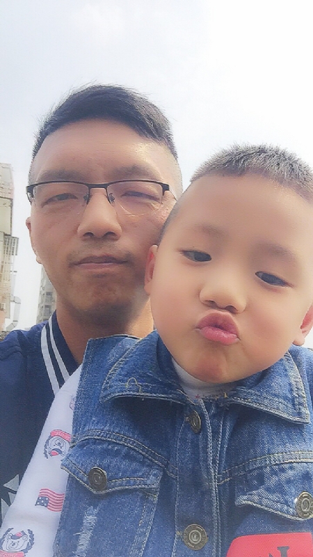 林松的第一张照片--长沙相亲服务中心