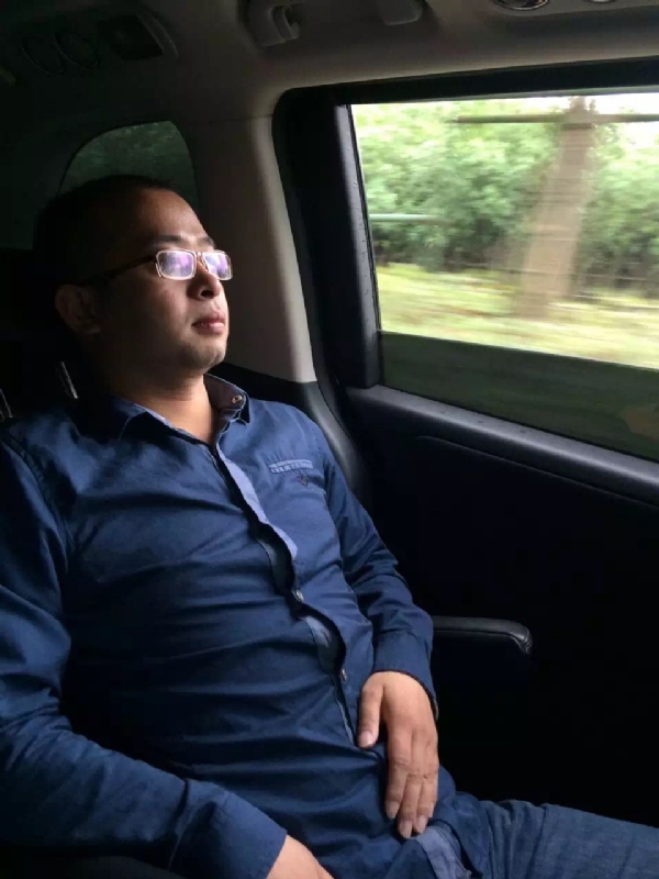 世界那么大的第三张照片--长沙相亲服务中心