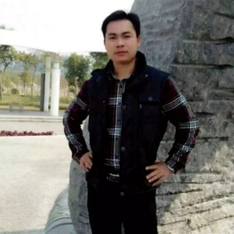 selfdy的第一张照片--长沙相亲服务中心