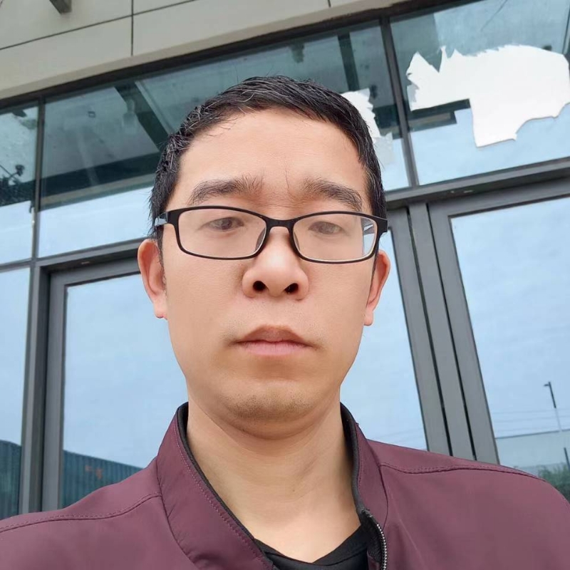 眼镜的第一张照片--长沙相亲服务中心