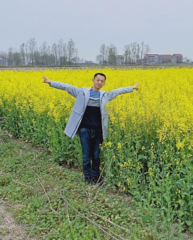 一个真诚的男士的第一张照片--长沙相亲服务中心