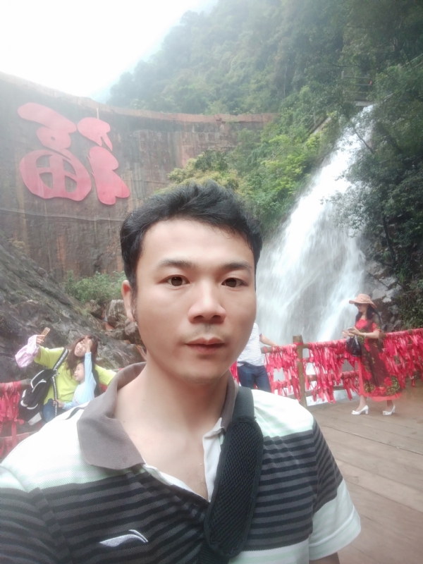 珊珊您是珊无无无妻的第一张照片--长沙相亲服务中心