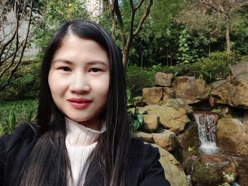 小琳的第一张照片--长沙相亲服务中心