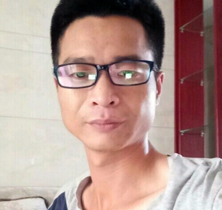 宜兴老鼠的第二张照片--长沙相亲服务中心