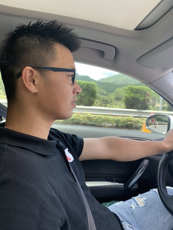 浪漫益友的第一张照片--长沙相亲服务中心