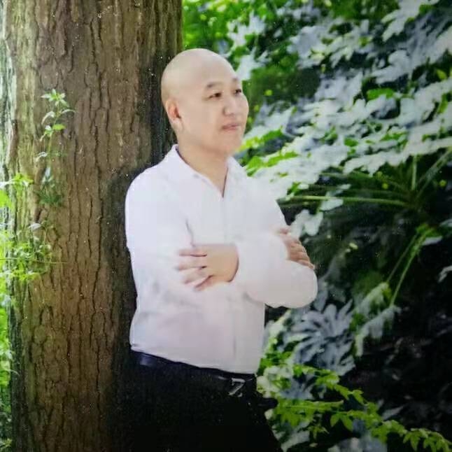 郑鑫牵手的第一张照片--长沙相亲服务中心