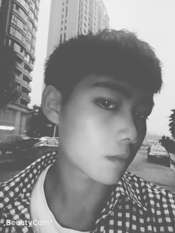 星爺的第一张照片--长沙相亲服务中心