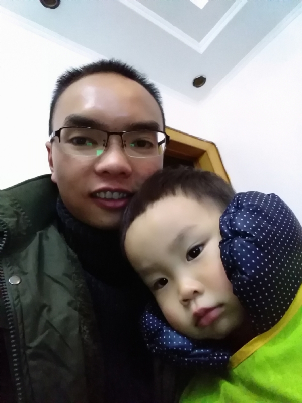 123木头人的第一张照片--长沙相亲服务中心