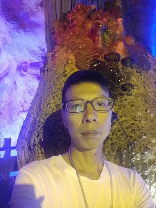 红叶的第一张照片--长沙相亲服务中心