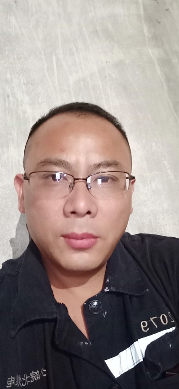 知足常乐的第一张照片--长沙相亲服务中心