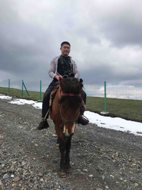 一个人的第一张照片--长沙相亲服务中心