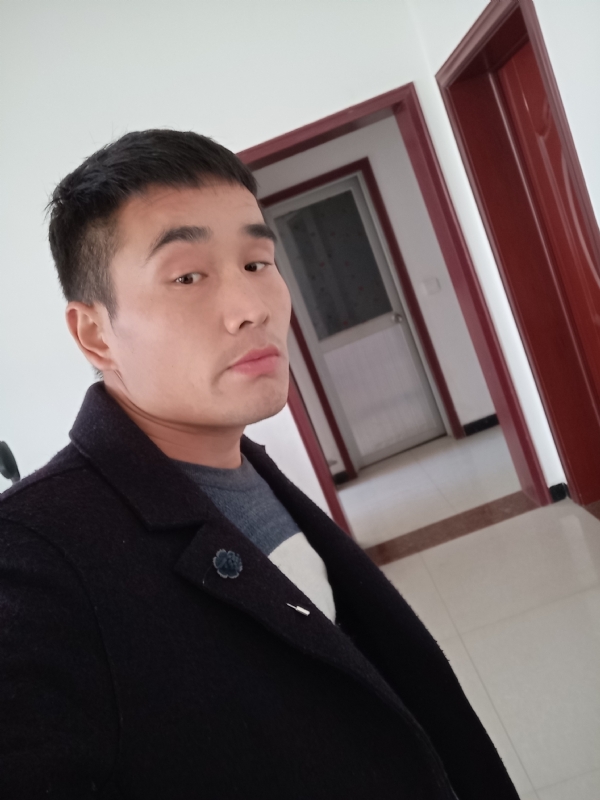 醒醒吧兄弟的第一张照片--长沙相亲服务中心