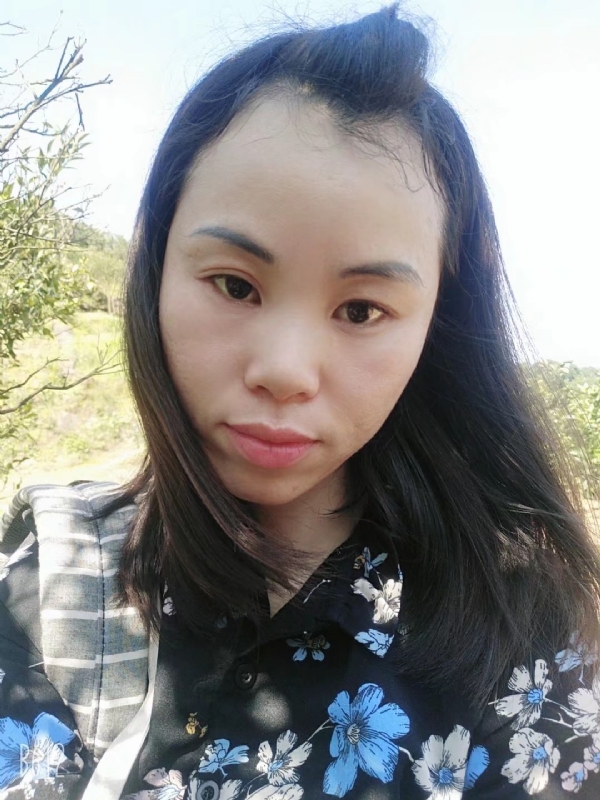 英英的第一张照片--长沙相亲服务中心