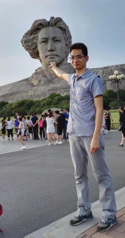 惠辉的牛的第一张照片--长沙相亲服务中心