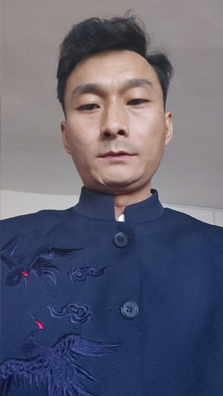 逆袭的小老鼠～龙long的第一张照片--长沙相亲服务中心