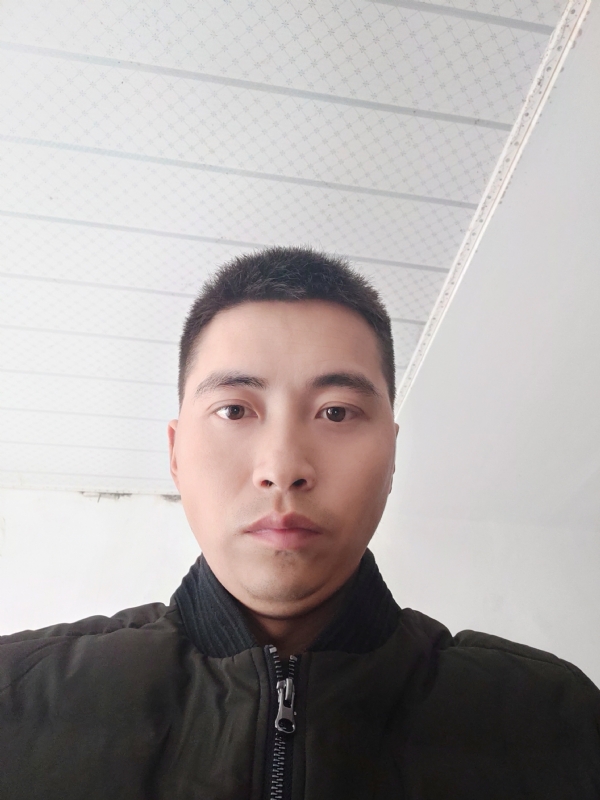 远望星空的第一张照片--长沙相亲服务中心