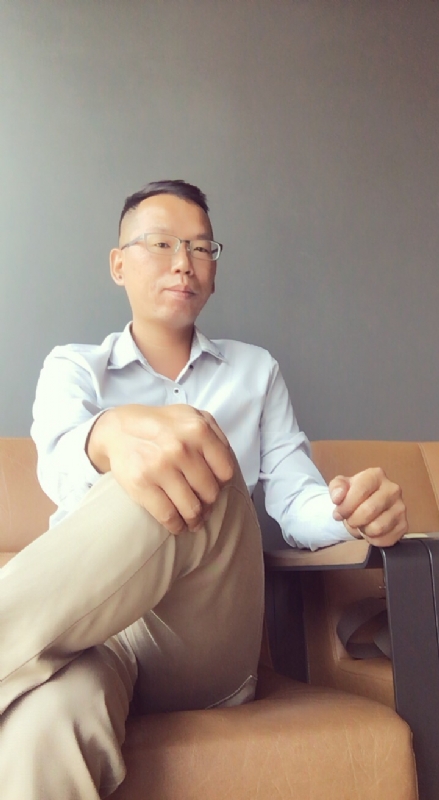 LI的第一张照片--长沙相亲服务中心