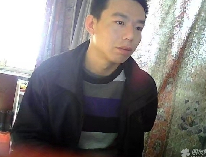 向钱奔跑的第一张照片--长沙相亲服务中心