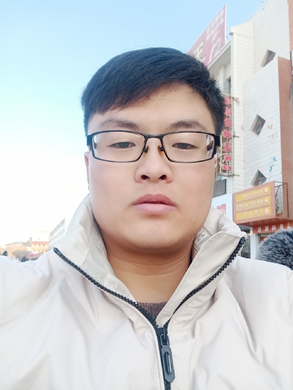 执子之手与子偕老的第一张照片--长沙相亲服务中心