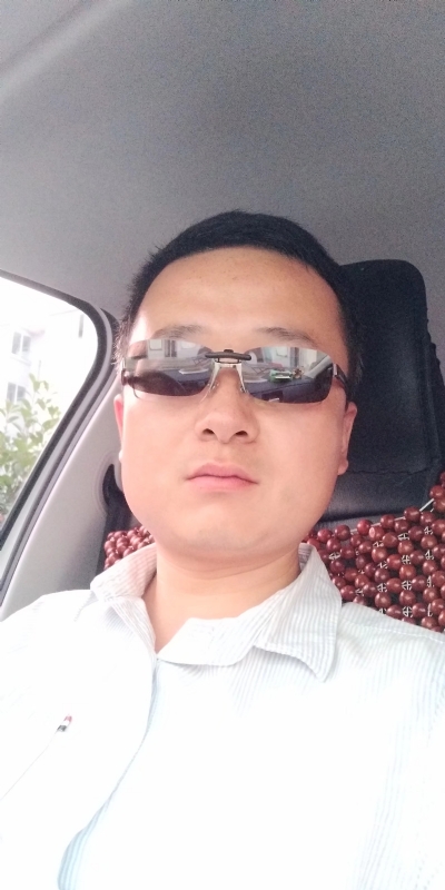 痛苦的单身狗的第一张照片--长沙相亲服务中心