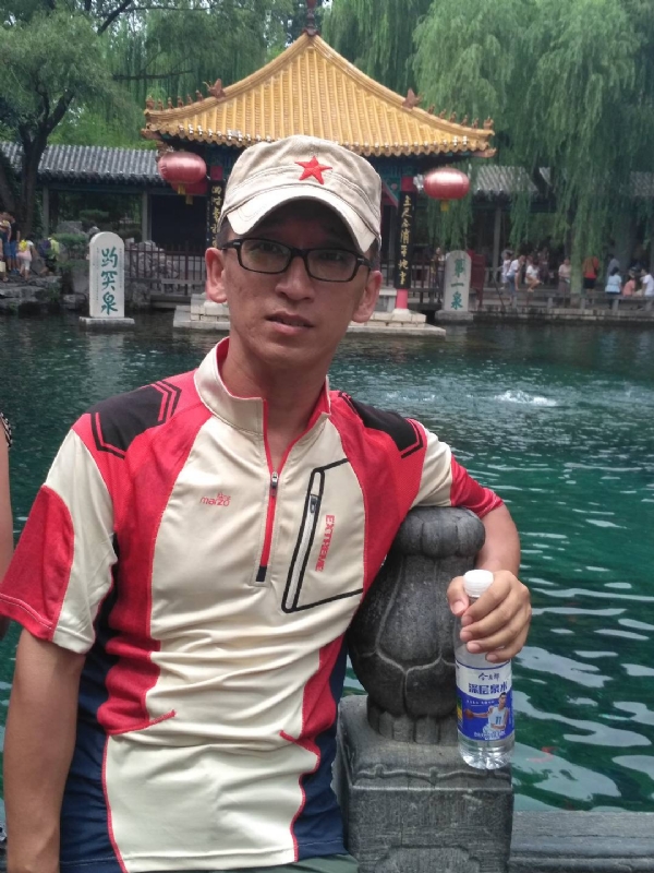 晓峰的第一张照片--长沙相亲服务中心