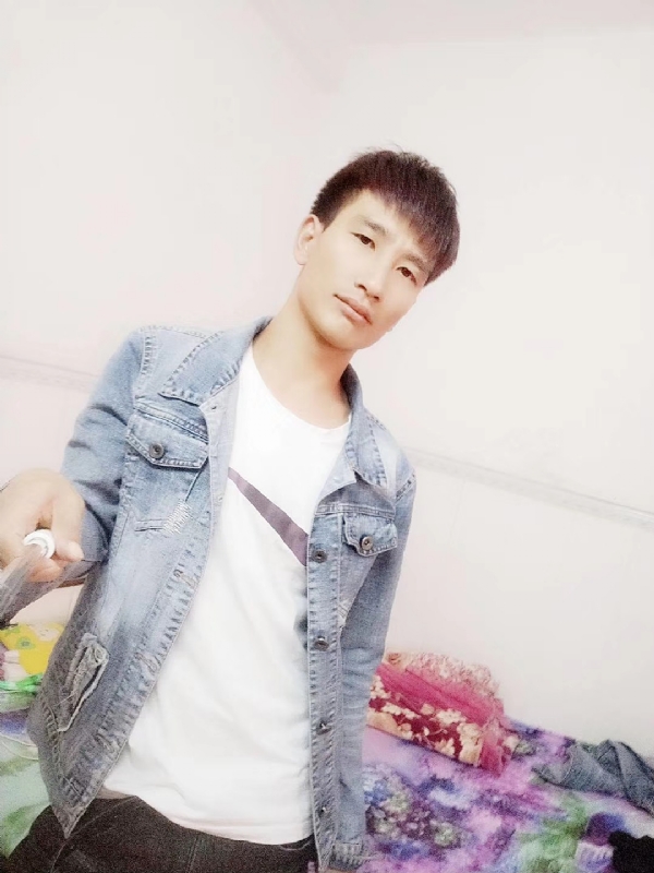 心好痛的第一张照片--长沙相亲服务中心