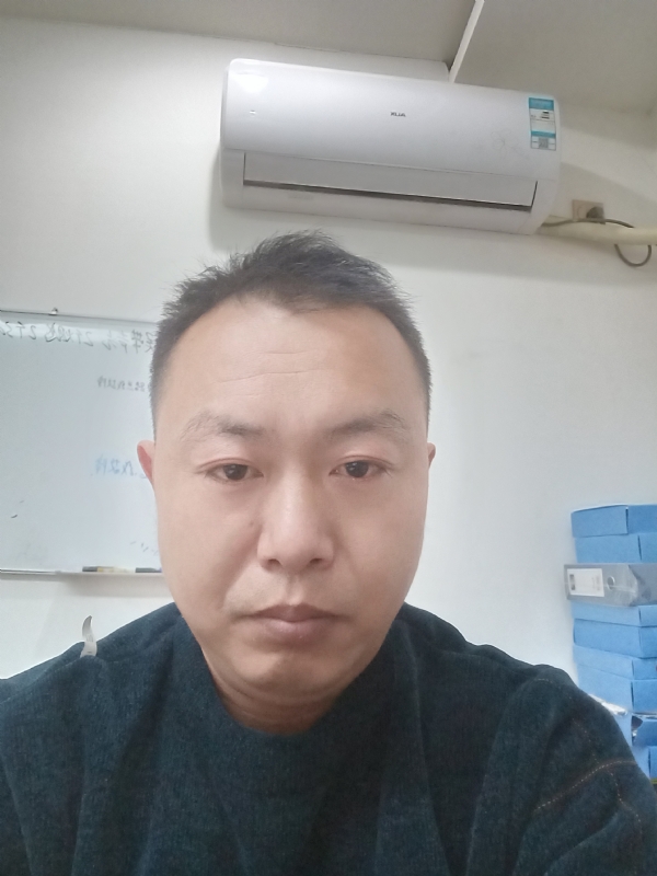 寻找另一半的第一张照片--长沙相亲服务中心