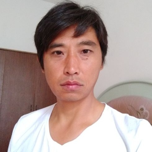 莞尔一笑的第一张照片--长沙相亲服务中心