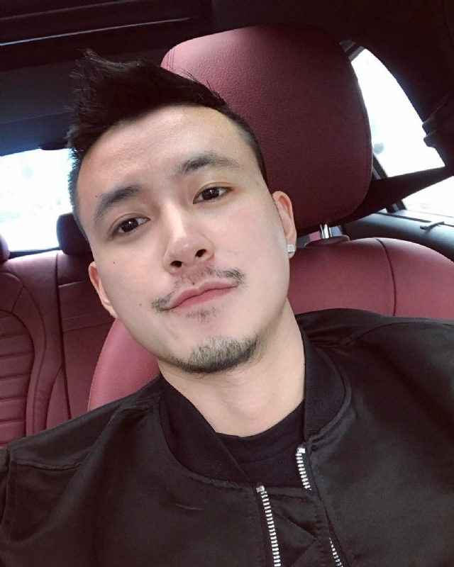 隆刘的第二张照片--长沙相亲服务中心