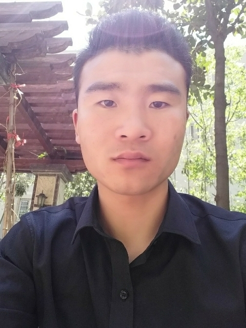 安之若素的第一张照片--长沙相亲服务中心