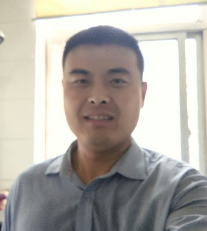 李伟的第一张照片--长沙相亲服务中心