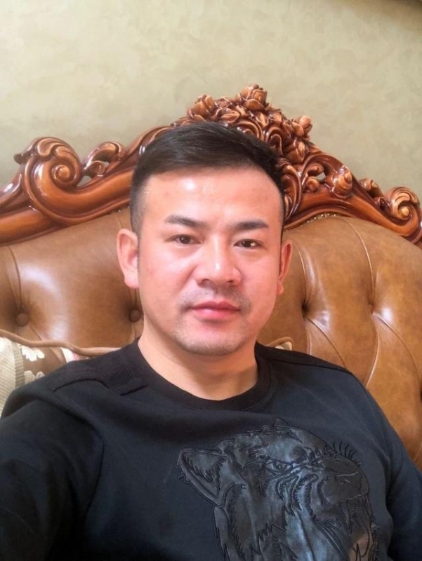 治国的第一张照片--长沙相亲服务中心