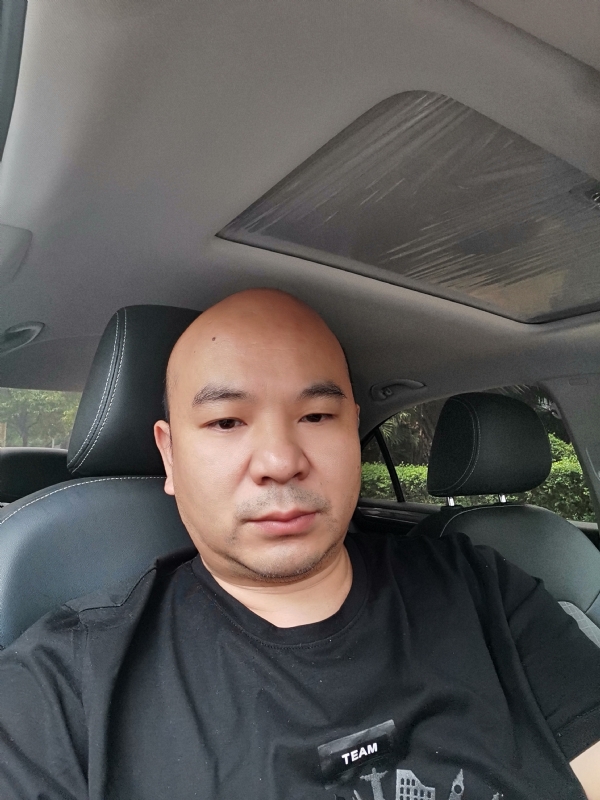 爷们已经老了的第一张照片--长沙相亲服务中心